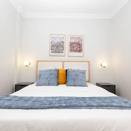 3-bedroom Spacious Flat With Seaview * Istanbul