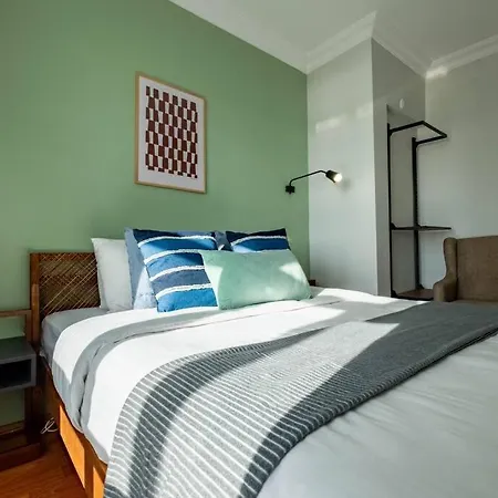3-bedroom Spacious Flat With Seaview Istanbul